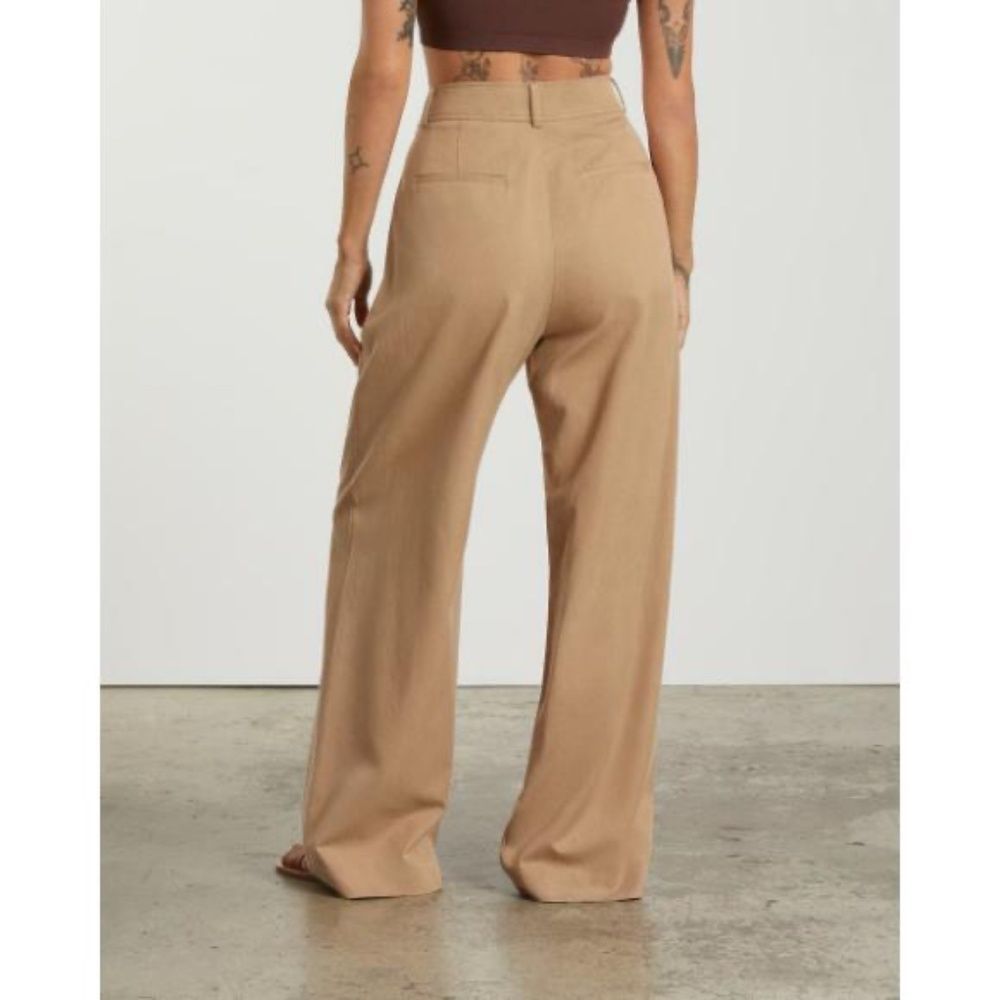 Everlane Tan Wide Leg Pants - Picture 3 of 9